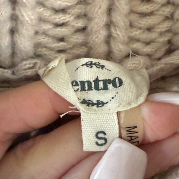 Vici Argyle Chunky Knit Sweater - Picture 5 of 5